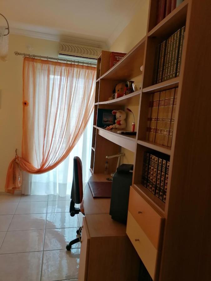 Apartment Giorgos Kalamata Ngoại thất bức ảnh