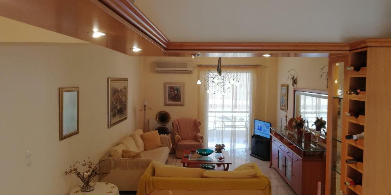 Apartment Giorgos Kalamata Ngoại thất bức ảnh