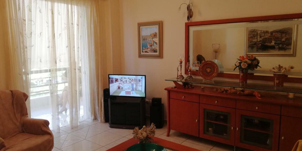 Apartment Giorgos Kalamata Ngoại thất bức ảnh