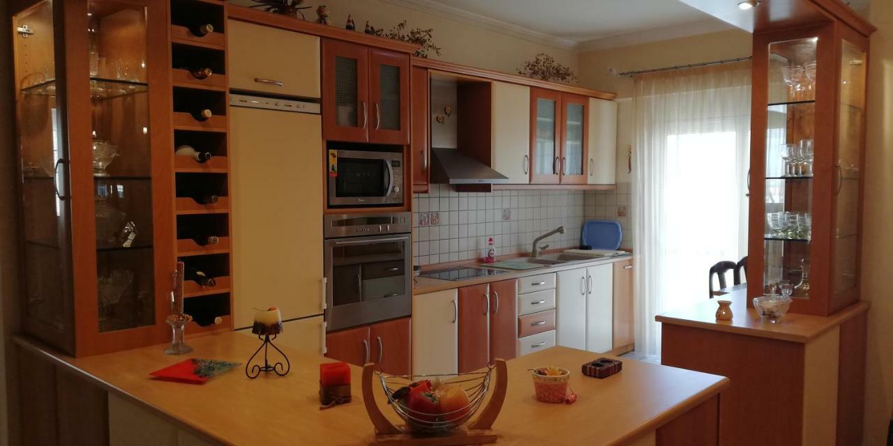 Apartment Giorgos Kalamata Ngoại thất bức ảnh